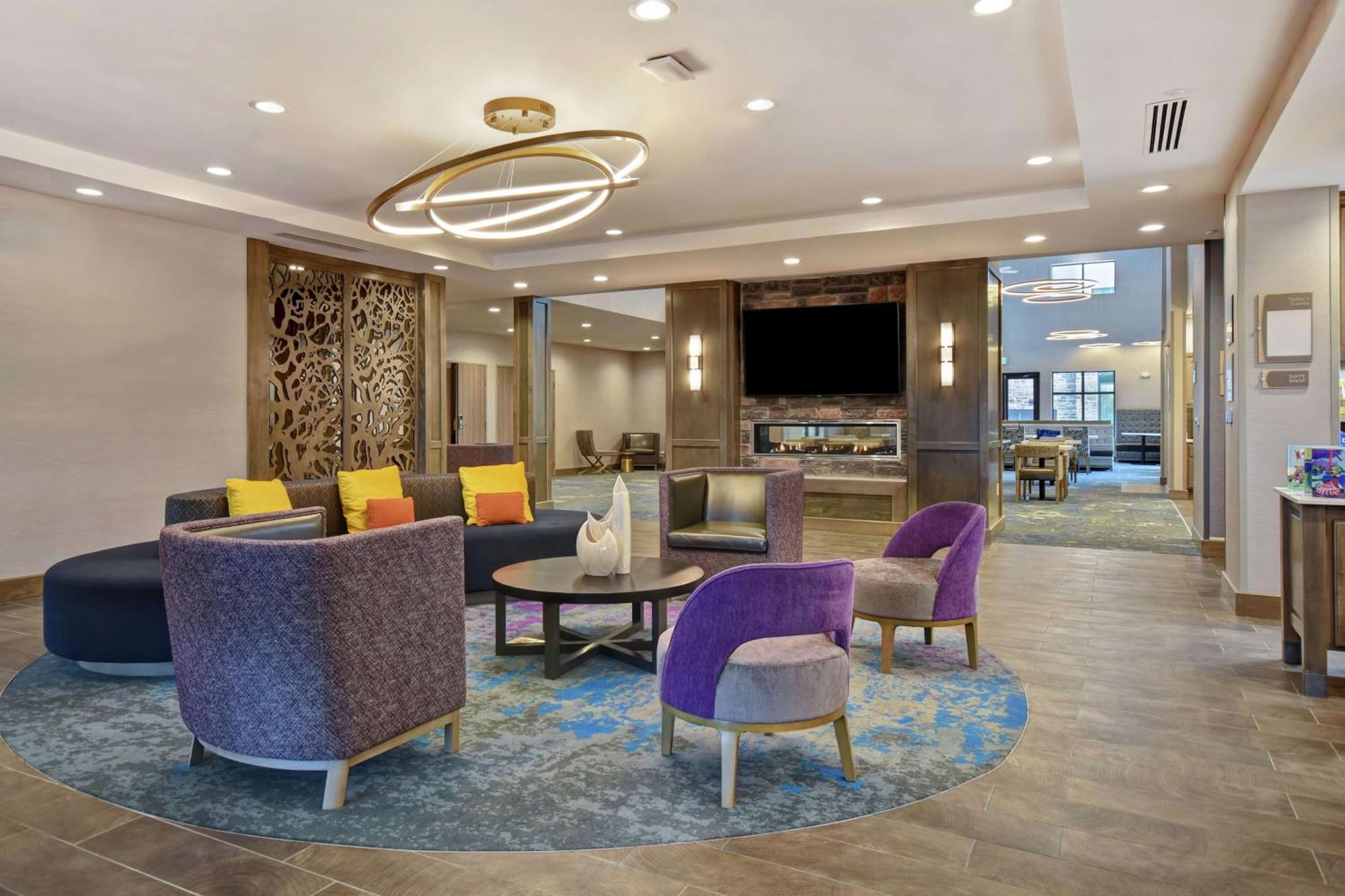 Homewood Suites By Hilton Orange New Haven Exterior photo
